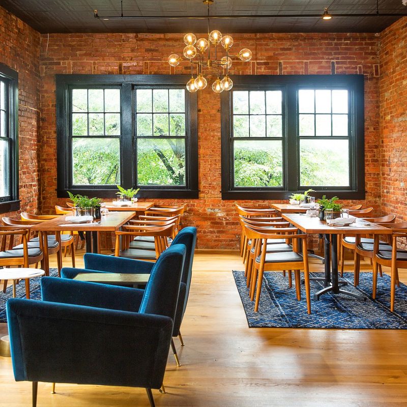 Hootch and Banter Lounge Club
